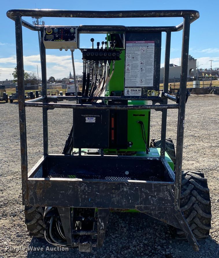 image for item DL6822 Nifty Lift SP34DE 4WD  boom lift