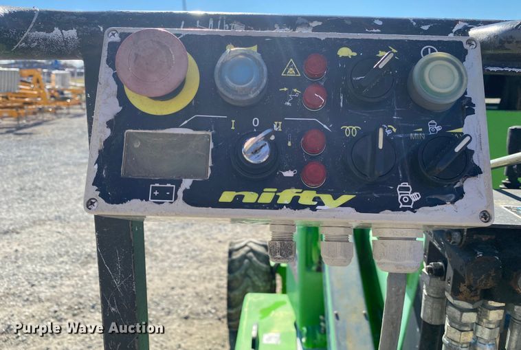 image for item DL6822 Nifty Lift SP34DE 4WD  boom lift