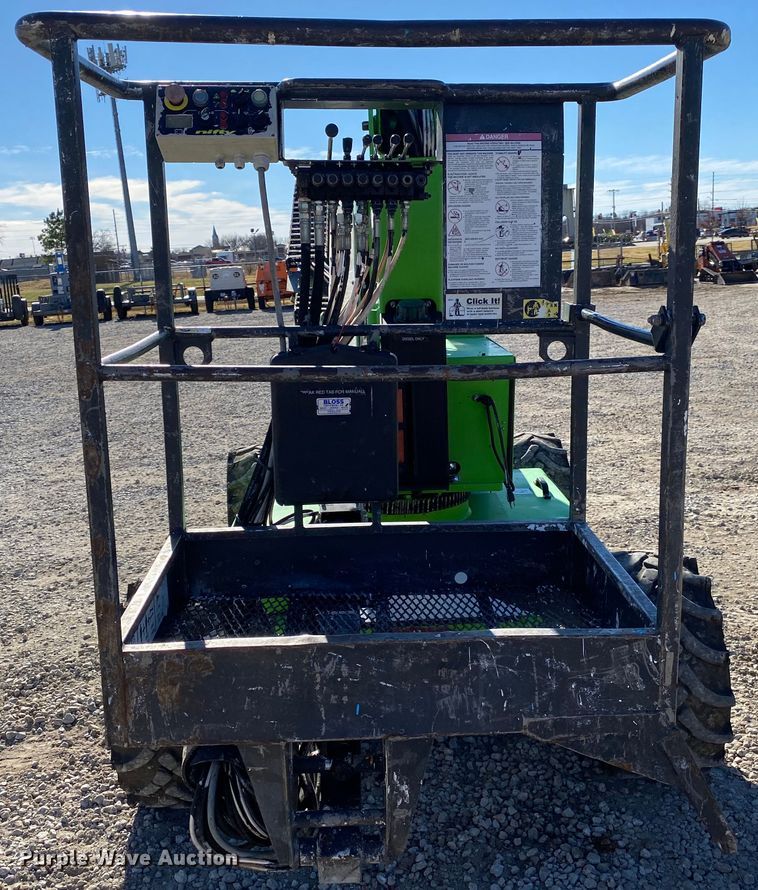 image for item DL6822 Nifty Lift SP34DE 4WD  boom lift