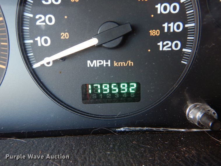 image for item DL6835 2002 Jeep Grand Cherokee  SUV