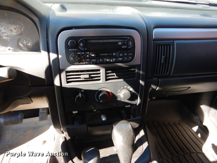 image for item DL6835 2002 Jeep Grand Cherokee  SUV