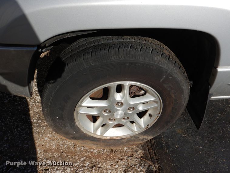 image for item DL6835 2002 Jeep Grand Cherokee  SUV