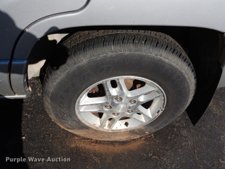 image for item DL6835 2002 Jeep Grand Cherokee  SUV