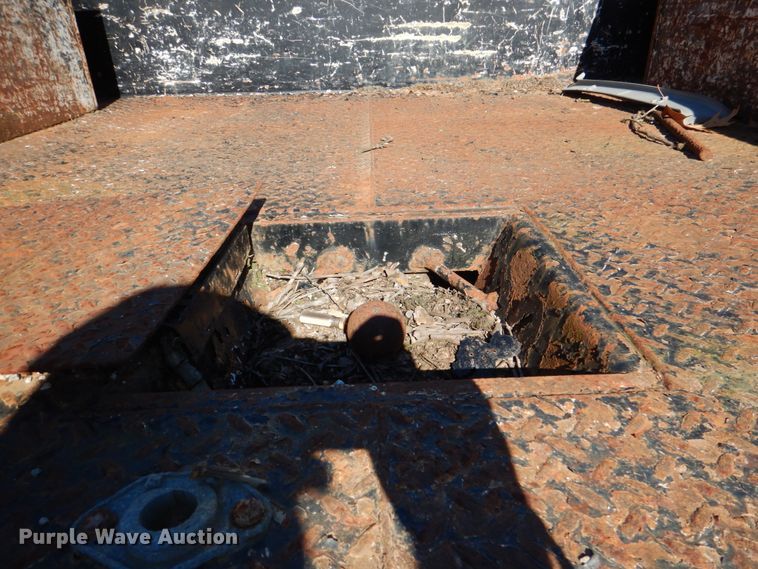 image for item DL6839 2000 Ford F550 Super Duty  flatbed truck