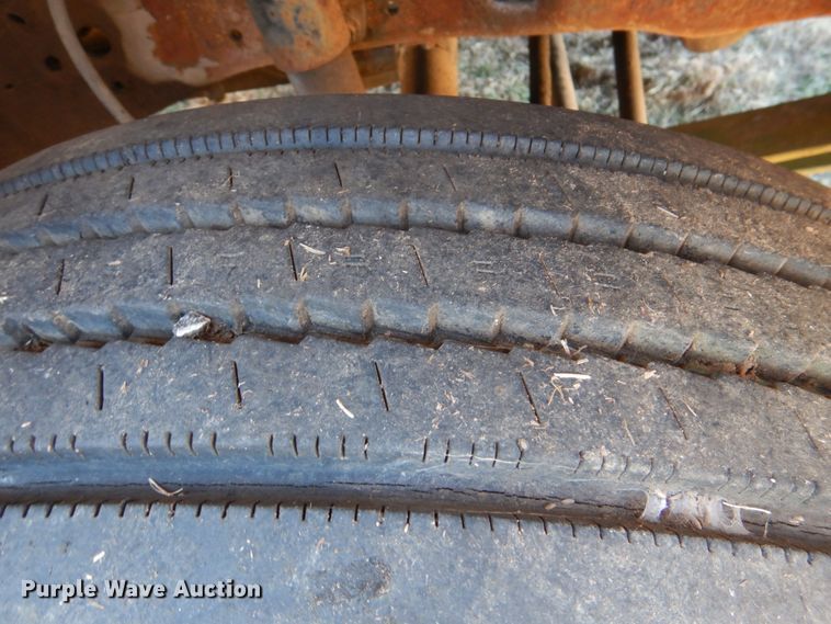 image for item DL6839 2000 Ford F550 Super Duty  flatbed truck