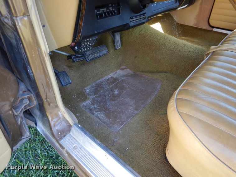 image for item DM0637 1975 Dodge Coronet