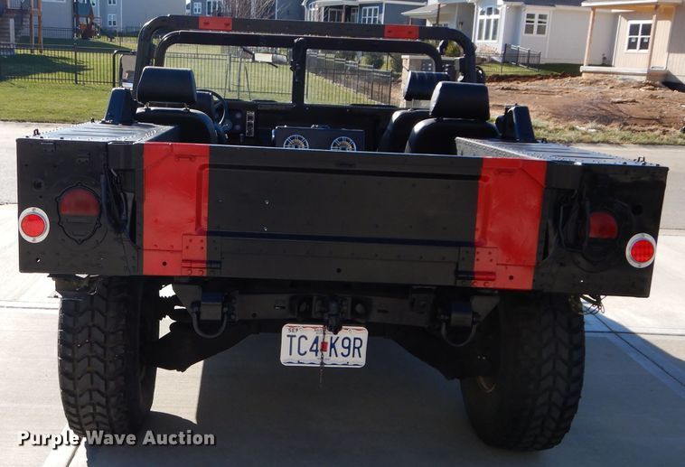 image for item DM0738 1994 Am General Humvee  SUV