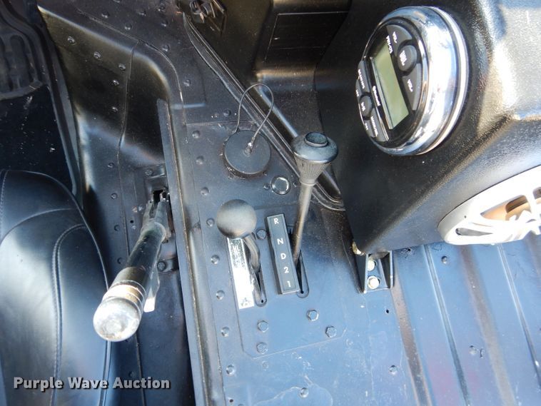 image for item DM0738 1994 Am General Humvee  SUV