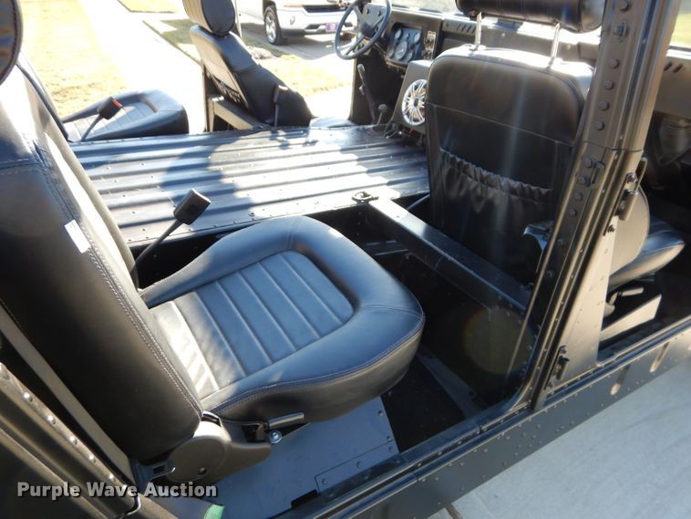 image for item DM0738 1994 Am General Humvee  SUV