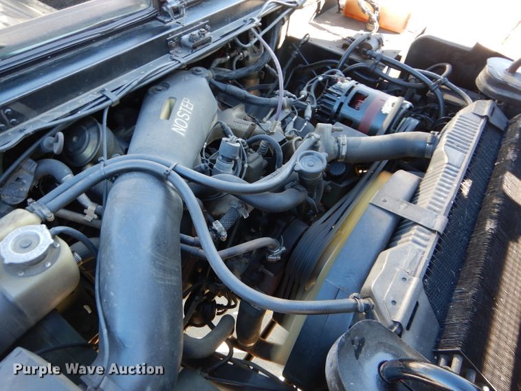 image for item DM0738 1994 Am General Humvee  SUV