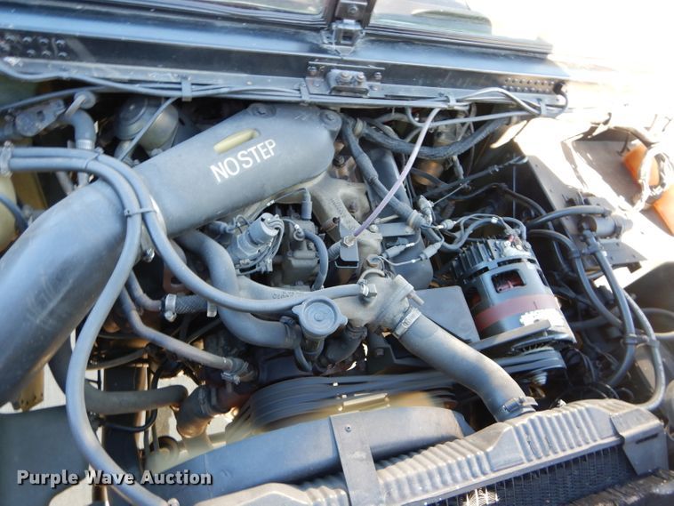 image for item DM0738 1994 Am General Humvee  SUV