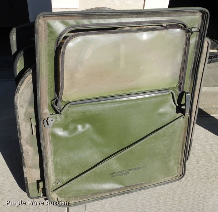 image for item DM0738 1994 Am General Humvee  SUV