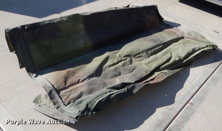 image for item DM0738 1994 Am General Humvee  SUV