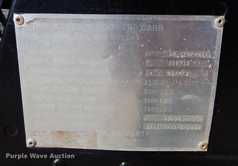 image for item DM0738 1994 Am General Humvee  SUV