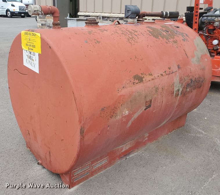 image for item DM4460 Oil tank