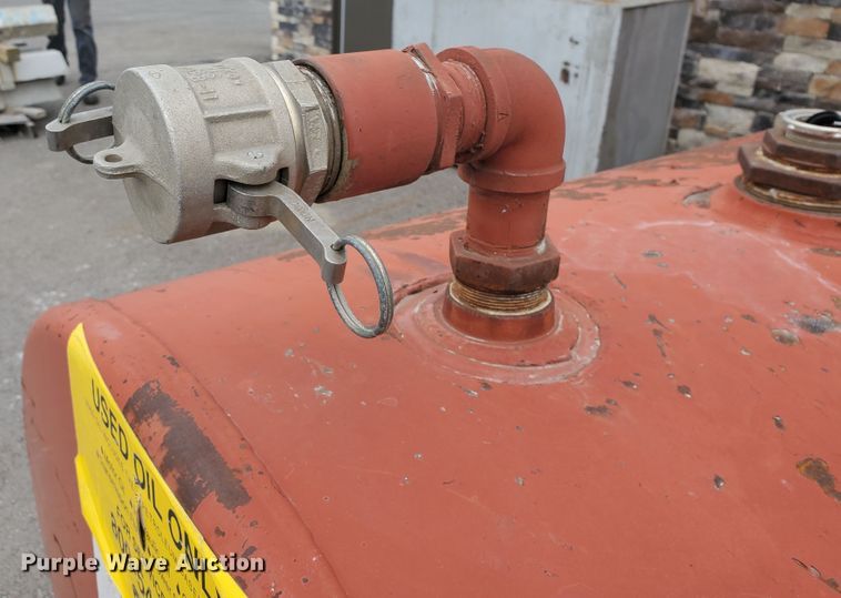 image for item DM4460 Oil tank