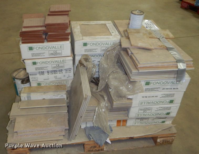 image for item DM4464 Ceramic tile