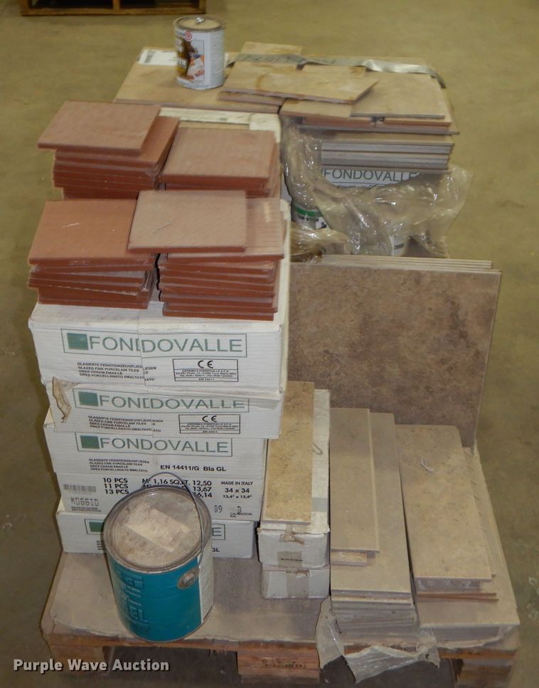 image for item DM4464 Ceramic tile