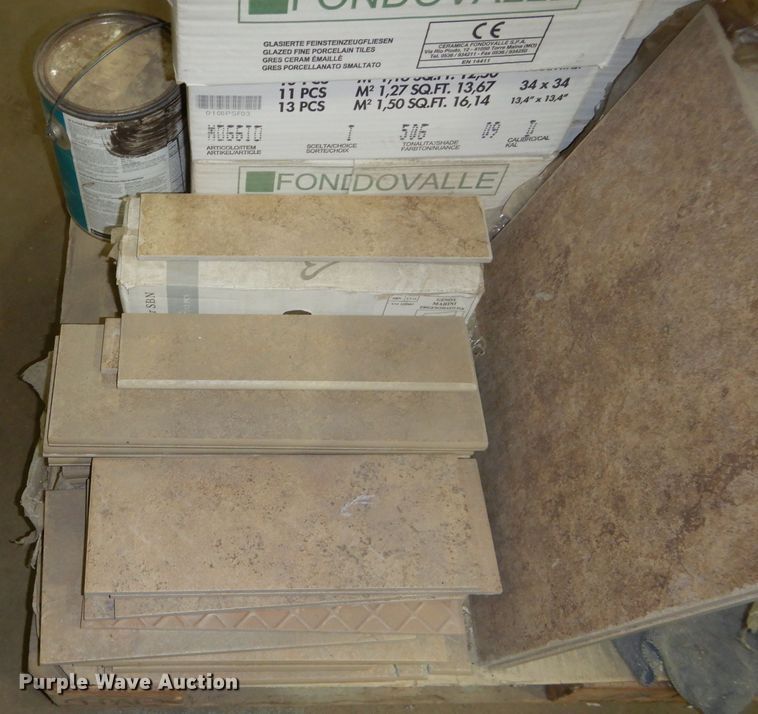 image for item DM4464 Ceramic tile