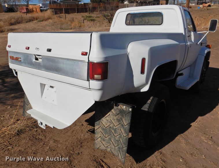 image for item DN0094 1981 GMC C60  truck