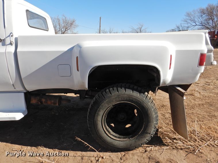 image for item DN0094 1981 GMC C60  truck