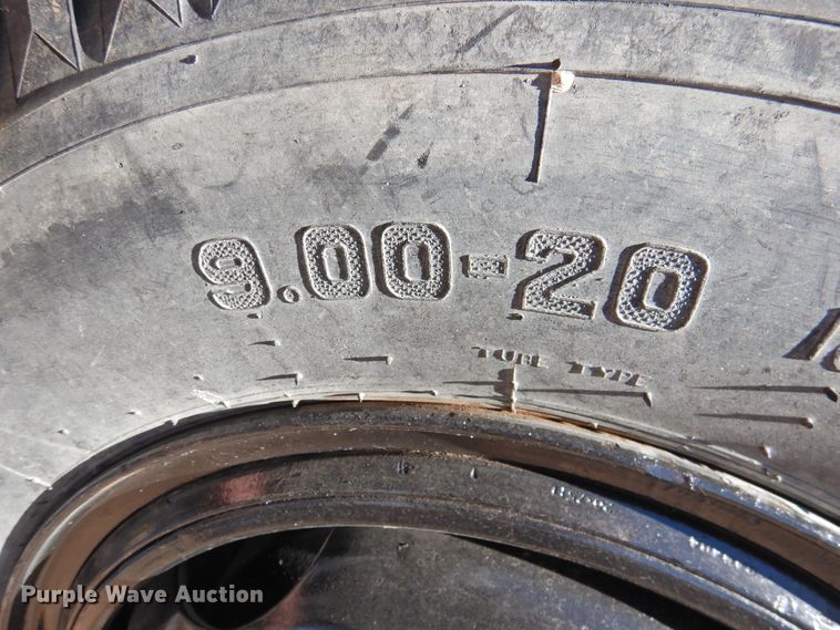 image for item DN0094 1981 GMC C60  truck