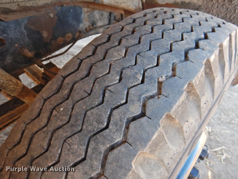 image for item DN0094 1981 GMC C60  truck