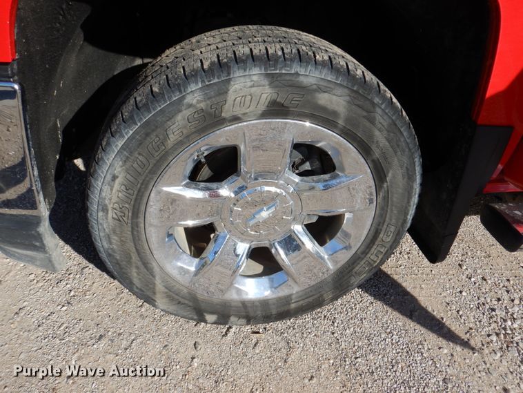 image for item DN2556 2018 Chevrolet Silverado 1500  Crew Cab pickup truck