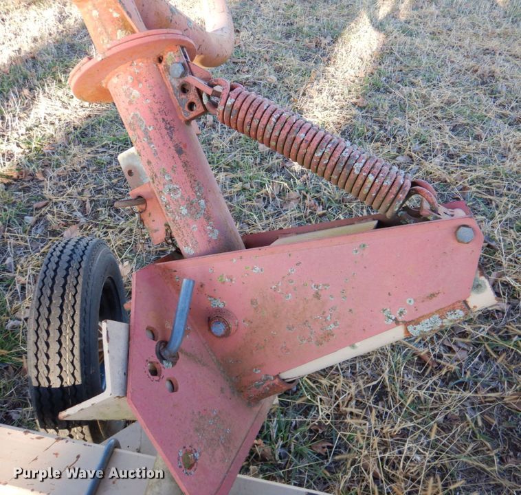 image for item DN2624 Tonutti  hay rake