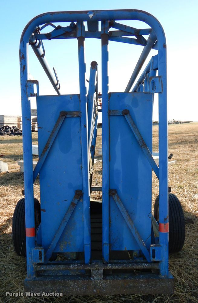 image for item DN2626 Priefert SC93  squeeze chute