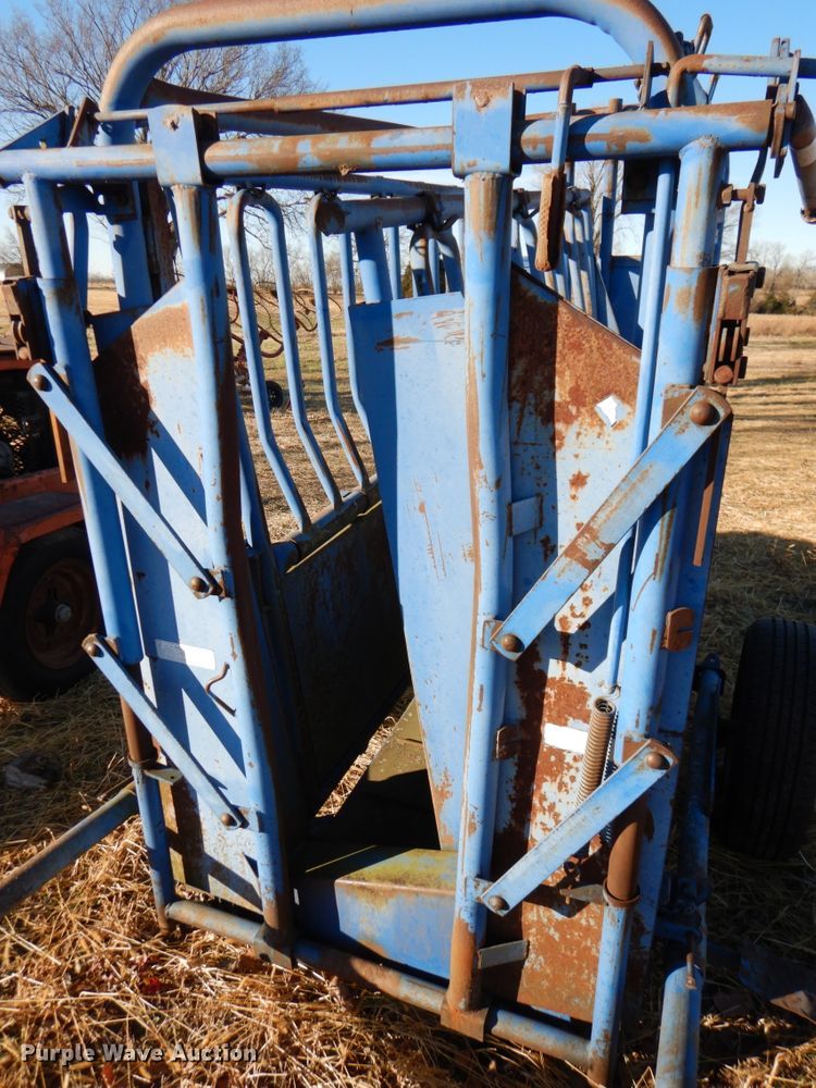 image for item DN2626 Priefert SC93  squeeze chute
