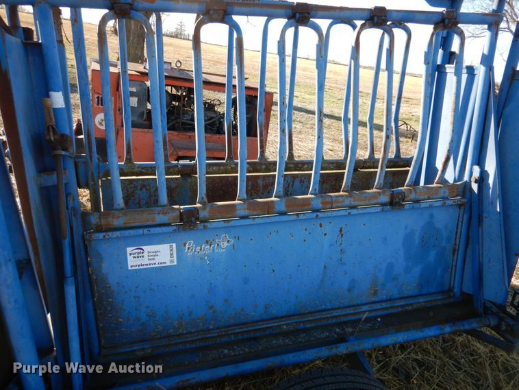 image for item DN2626 Priefert SC93  squeeze chute