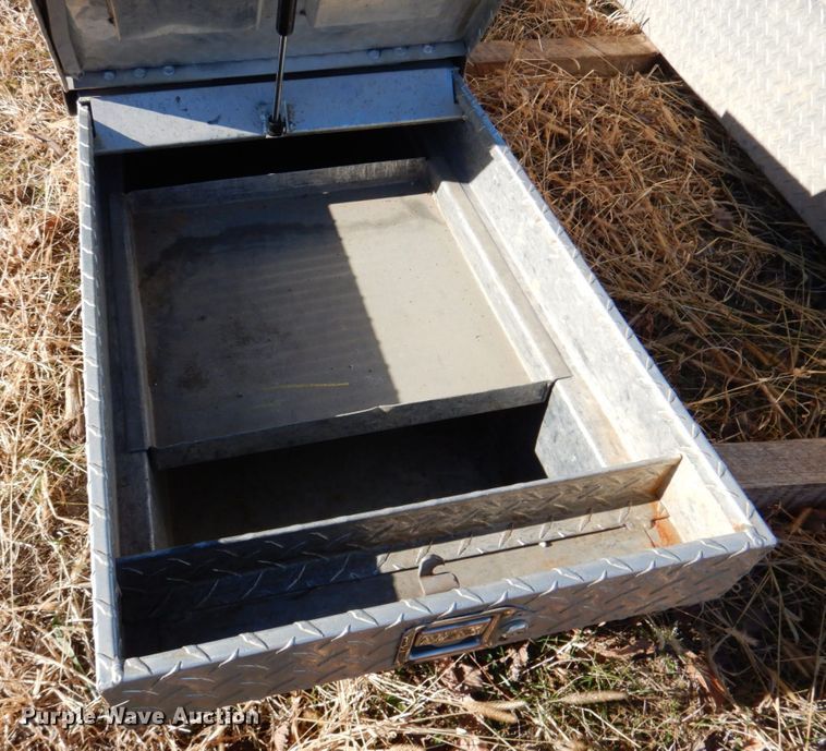 image for item DN2631 (9) toolboxes