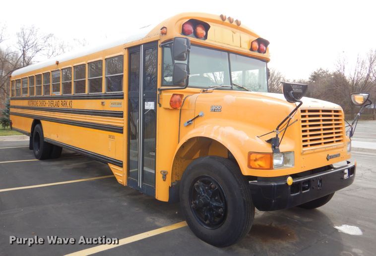 image for item DN2644 1996 International 3800  school bus