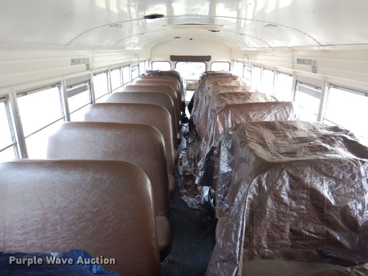 image for item DN2644 1996 International 3800  school bus