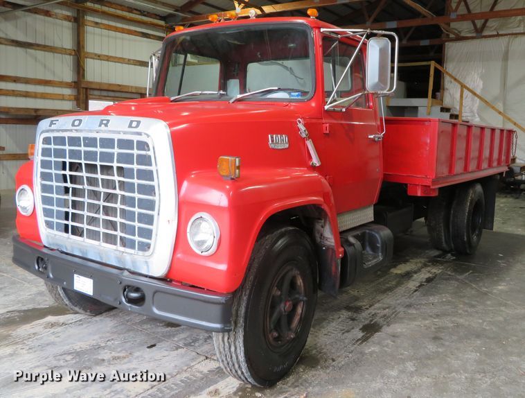 image for item DN7856 1980 Ford 7000  scissor lift truck
