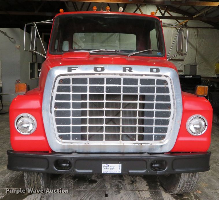 image for item DN7856 1980 Ford 7000  scissor lift truck