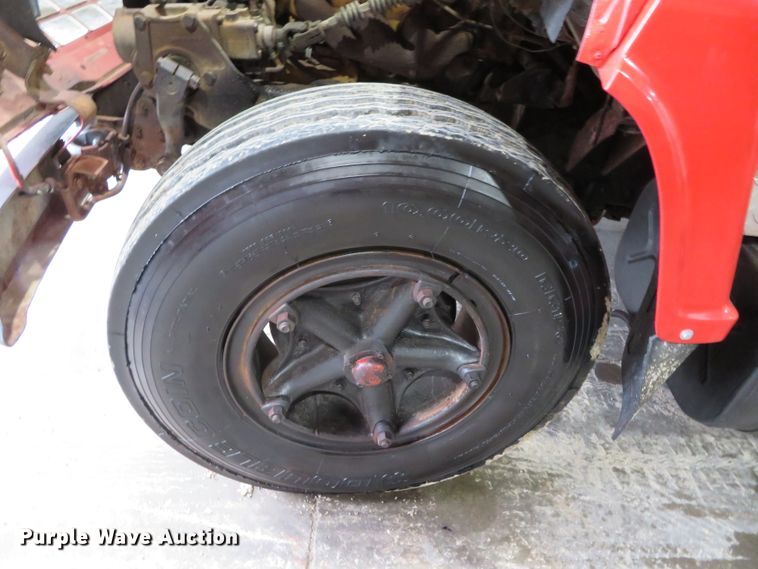 image for item DN7856 1980 Ford 7000  scissor lift truck