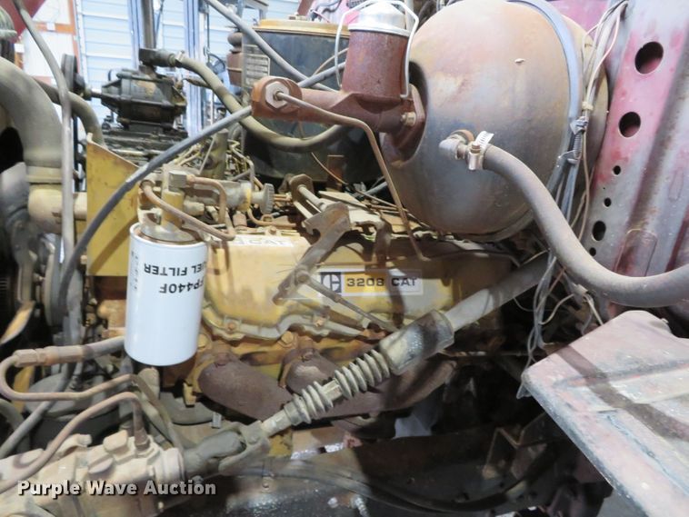 image for item DN7856 1980 Ford 7000  scissor lift truck