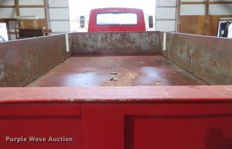 image for item DN7856 1980 Ford 7000  scissor lift truck