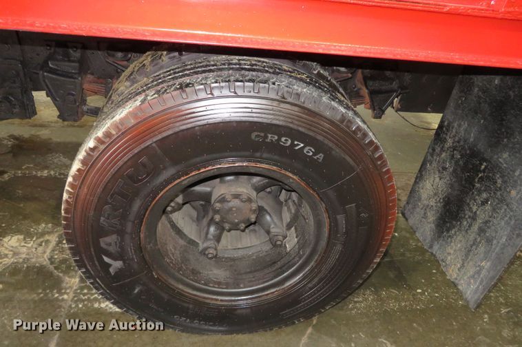 image for item DN7856 1980 Ford 7000  scissor lift truck