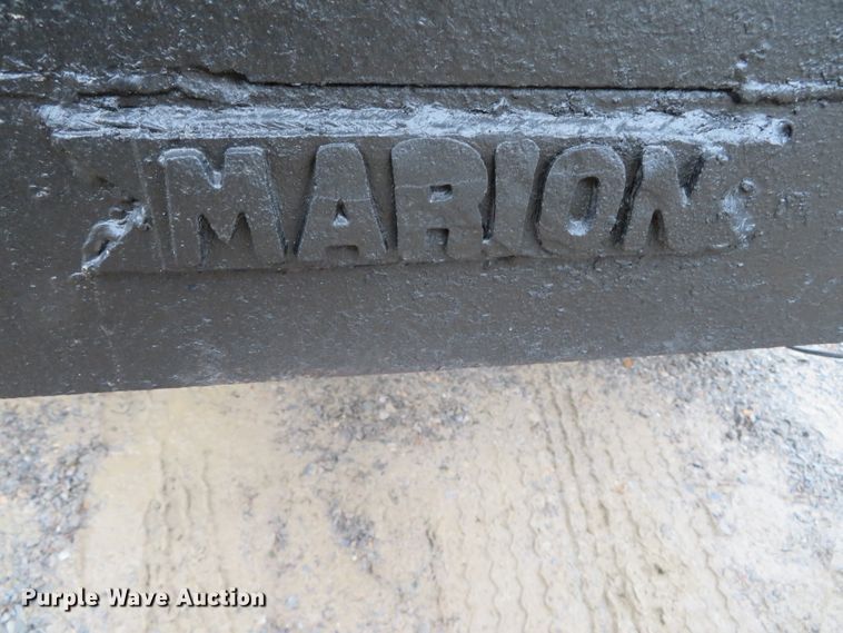 image for item DN7856 1980 Ford 7000  scissor lift truck