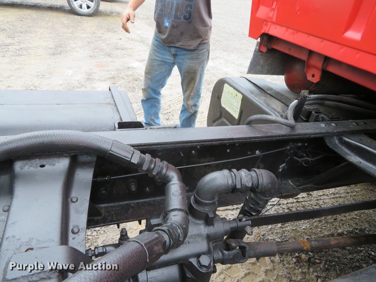 image for item DN7856 1980 Ford 7000  scissor lift truck