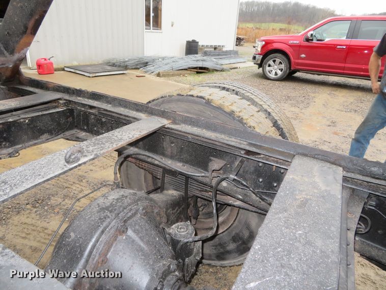 image for item DN7856 1980 Ford 7000  scissor lift truck