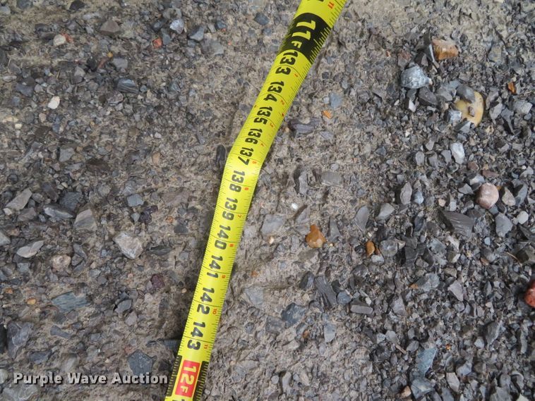 image for item DN7856 1980 Ford 7000  scissor lift truck