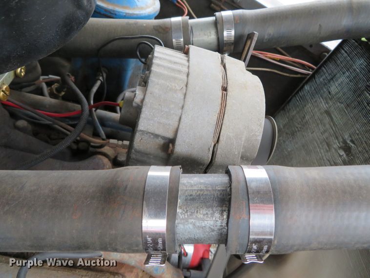 image for item DN7857 1948 Ford Super Deluxe