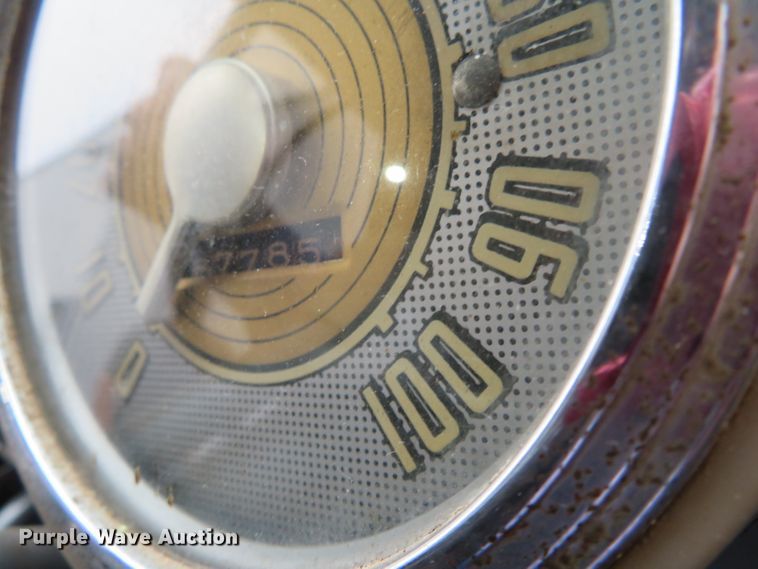 image for item DN7857 1948 Ford Super Deluxe