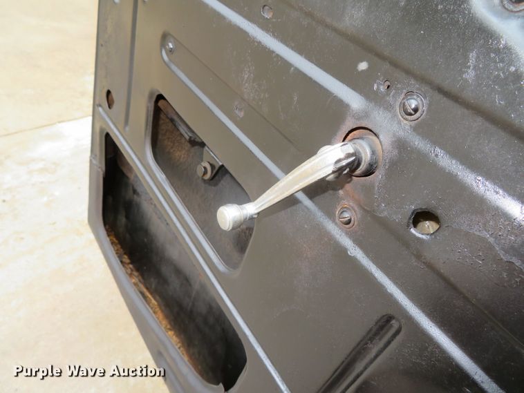 image for item DN7858 1990 Chevrolet S10  with 1926 Ford truck body