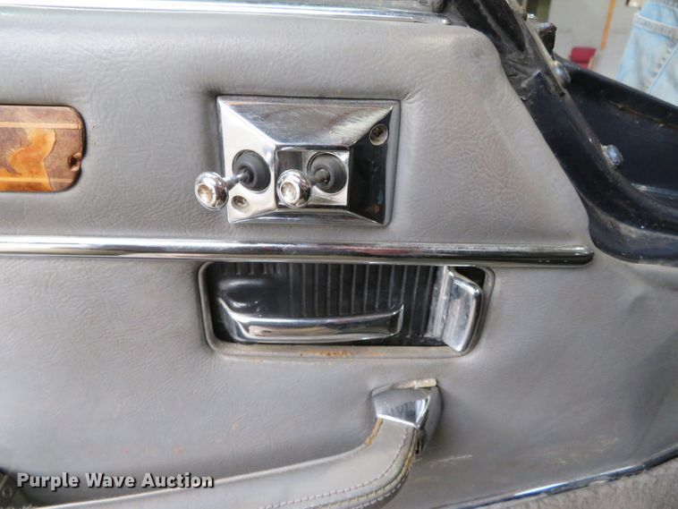 image for item DN7859 1986 Jaguar XJS