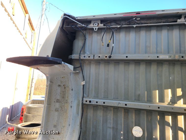 image for item FW9744 Pickup truck bed